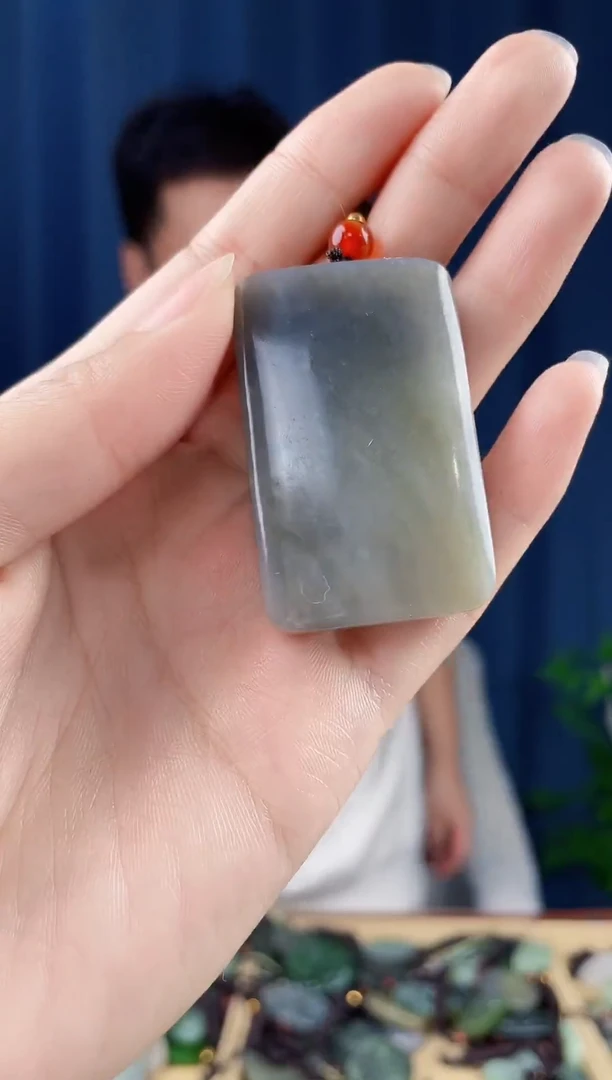 未镶嵌和田玉挂件拍一发一，多样性发货