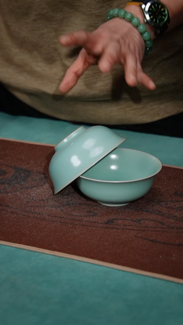 【闪购商品】175-9两个侈口碗（12.5cm