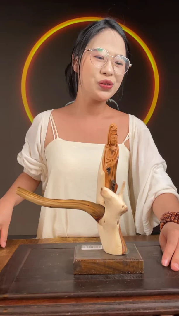 柏木（崖柏）手工摆件,先抢先得! 编号:287