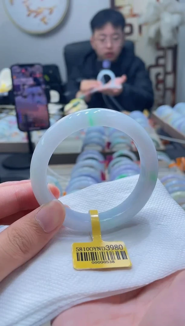 未镶嵌手镯翡翠235-58