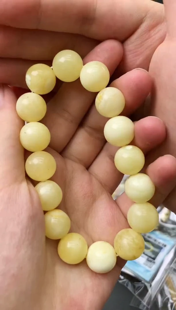未镶嵌琥珀珠宝奇石53