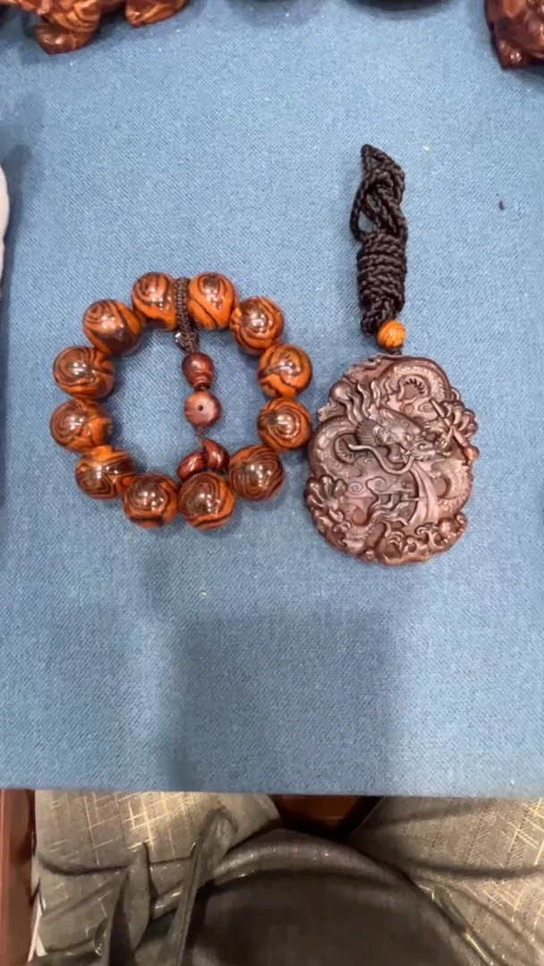 黄花梨/降香黄檀手串/手链2.0海南黄花梨蜘蛛纹手串