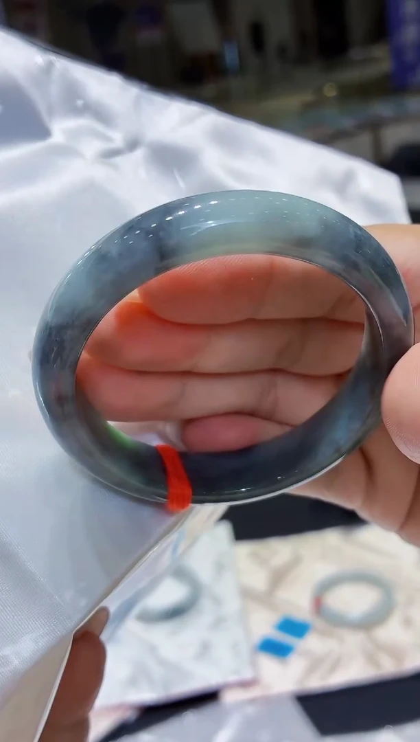 未镶嵌手镯翡翠翡翠手镯