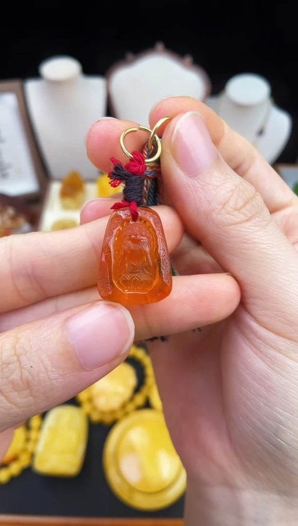 琥珀未镶嵌珠宝奇石柒月
