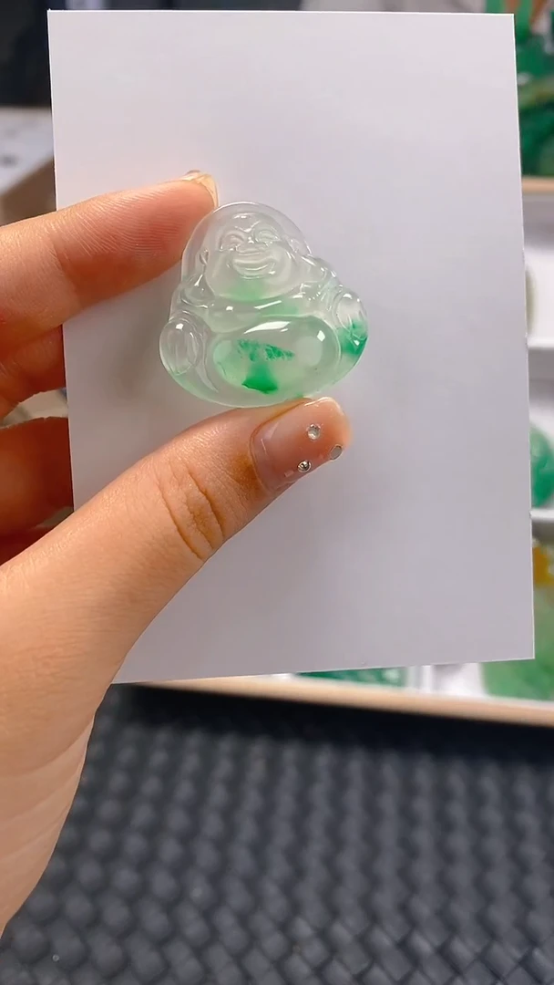 石英质玉未镶嵌颈饰7901