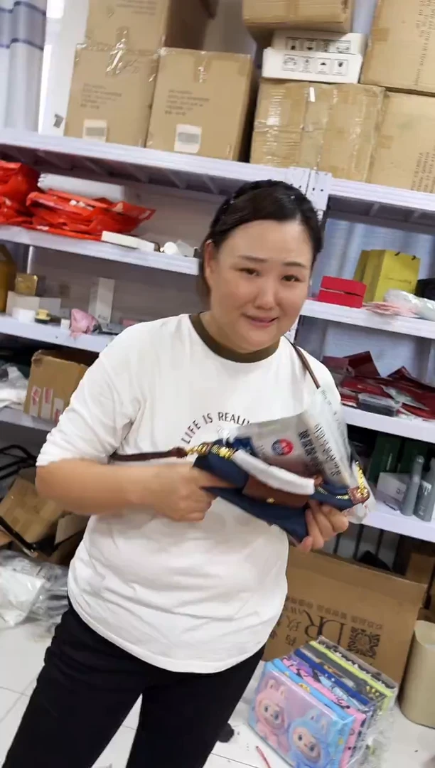 牦牛剖层皮革琪老板女包6号店超好看发图片款