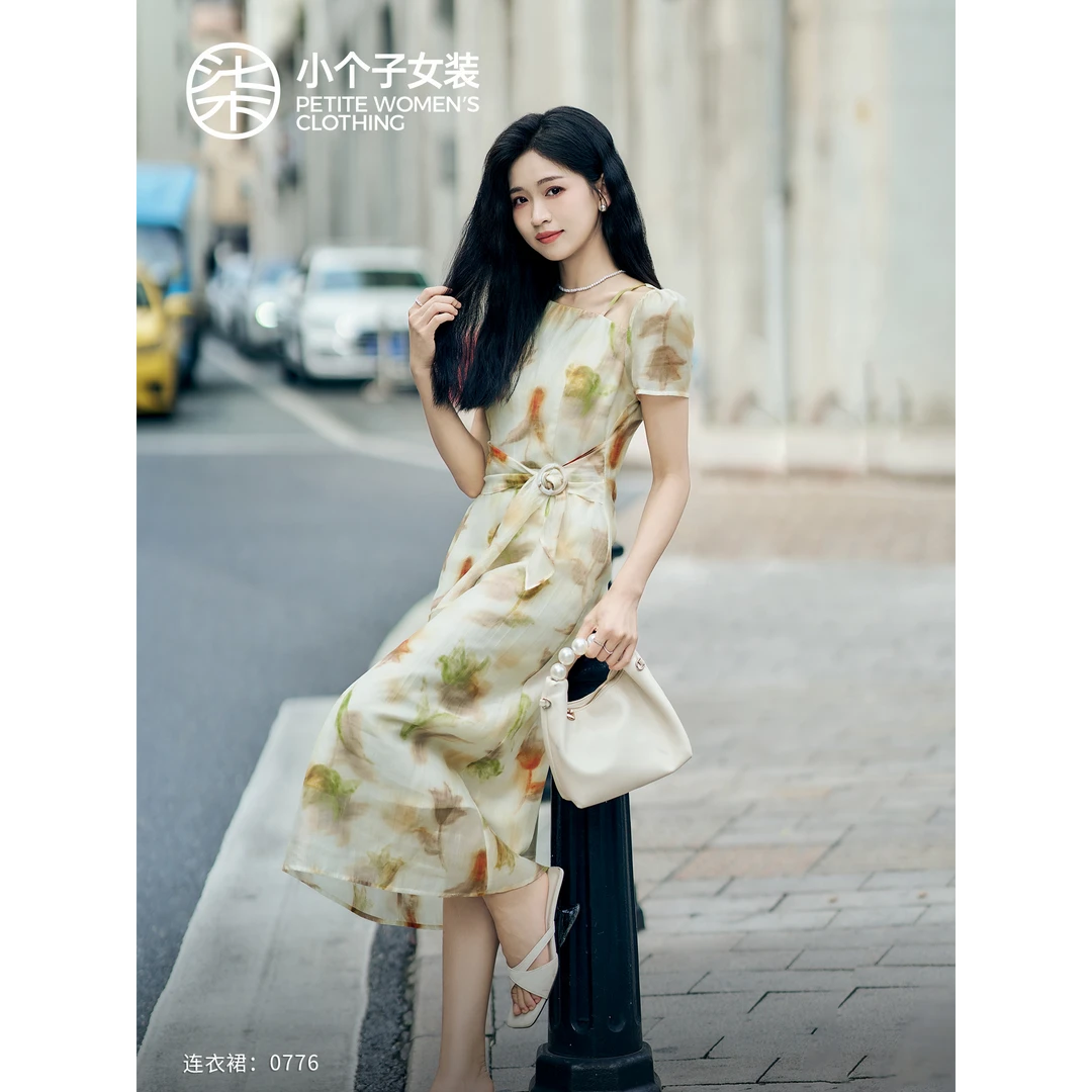 【柒量一裁】0776小个子杏色印花连衣裙温柔气质度假风108cm裙子女