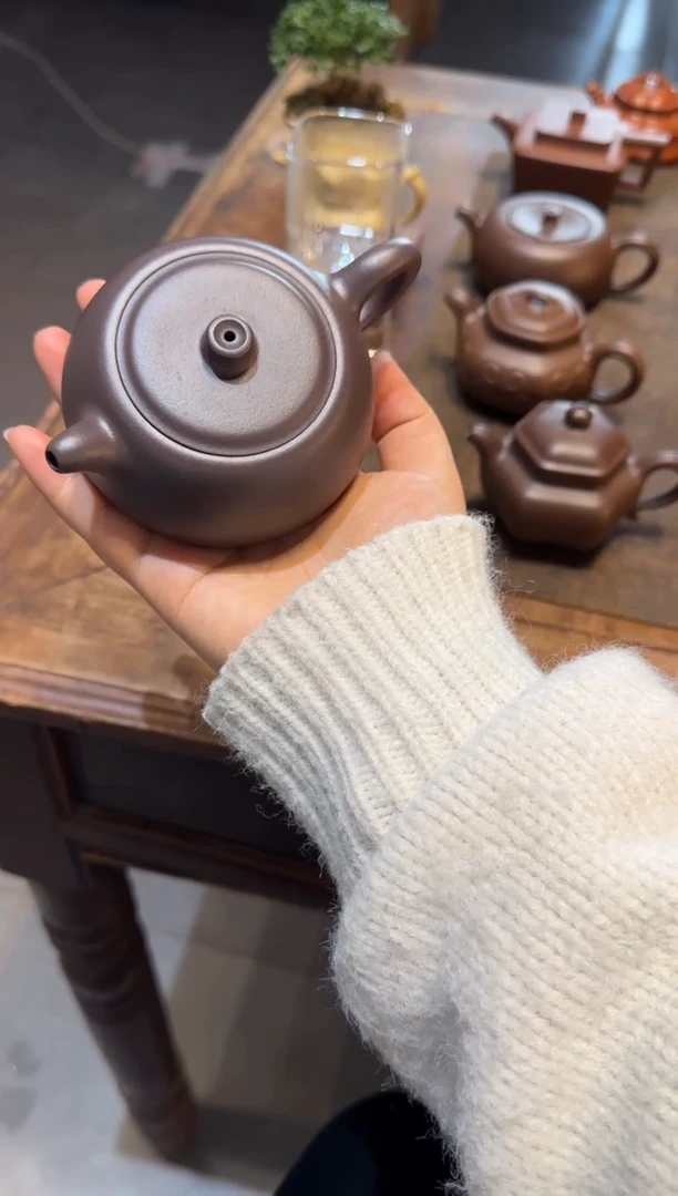 茶壶紫砂余*海井栏 紫砂壶【预】