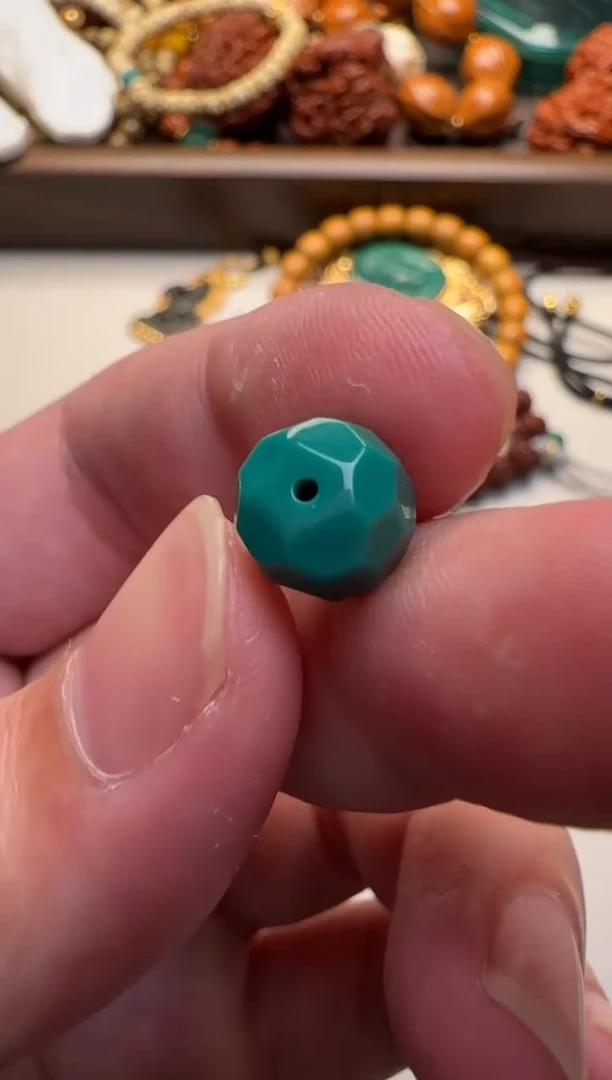 未镶嵌绿松石珠宝奇石尺寸9mm重量1.11g