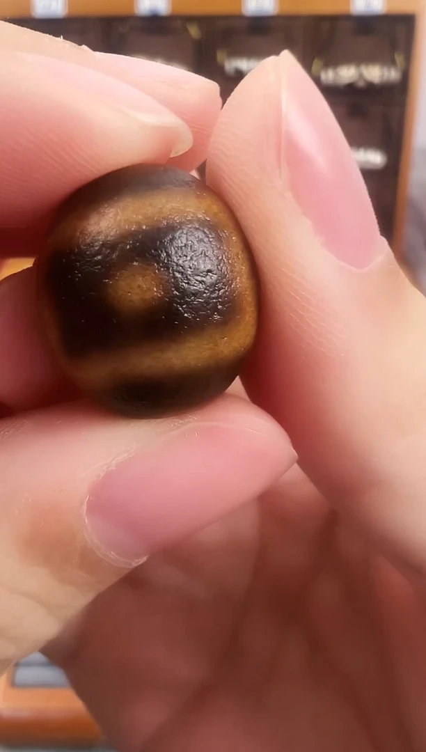 玛瑙/玉髓（覆膜）颈饰未镶嵌208微瑕