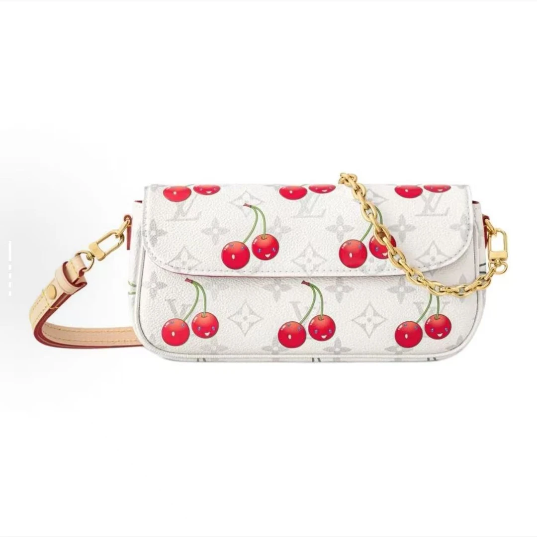 未使用 LouisVuitton/路易威登 IVY 联名款樱桃系列 单肩斜挎包