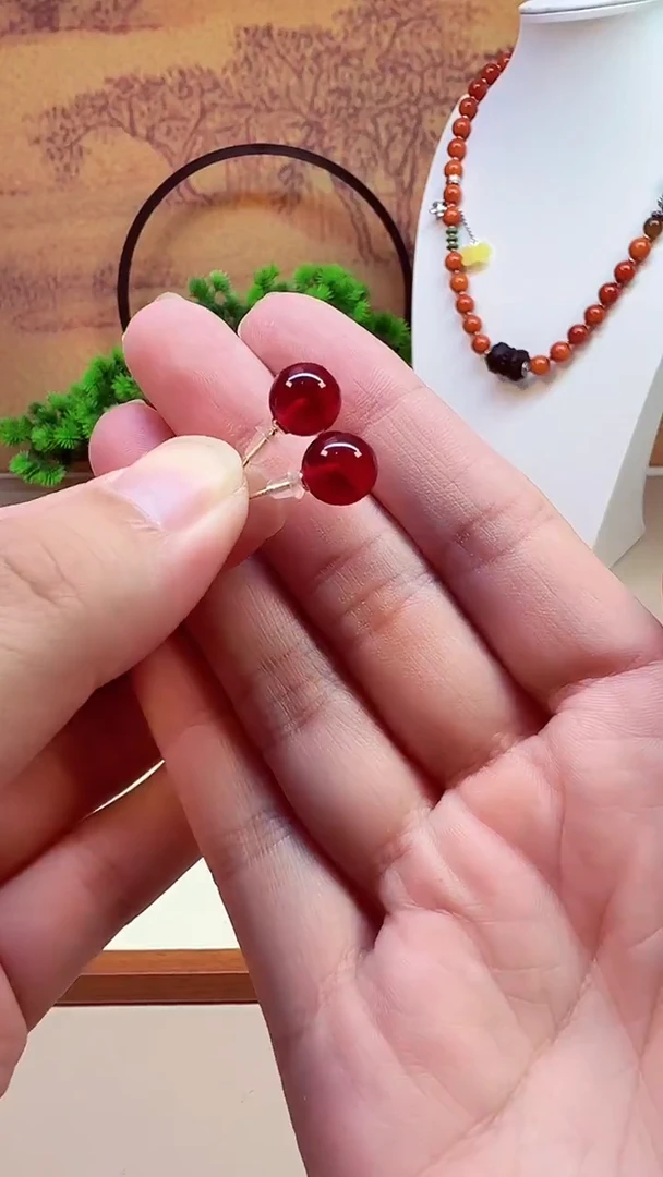 血珀14K金镶嵌耳饰E186