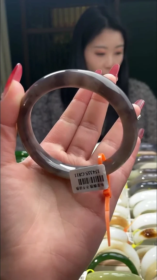 定制和田玉和田玉手镯56