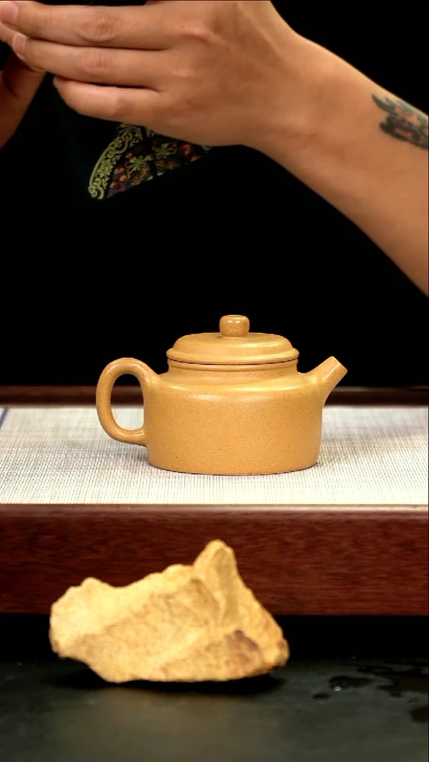 茶壶紫砂LZY黄金段德钟