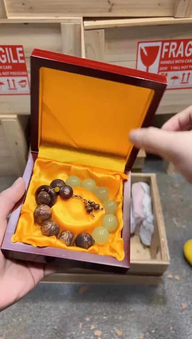 陈氏文玩云仓木制类手串无礼盒ys963