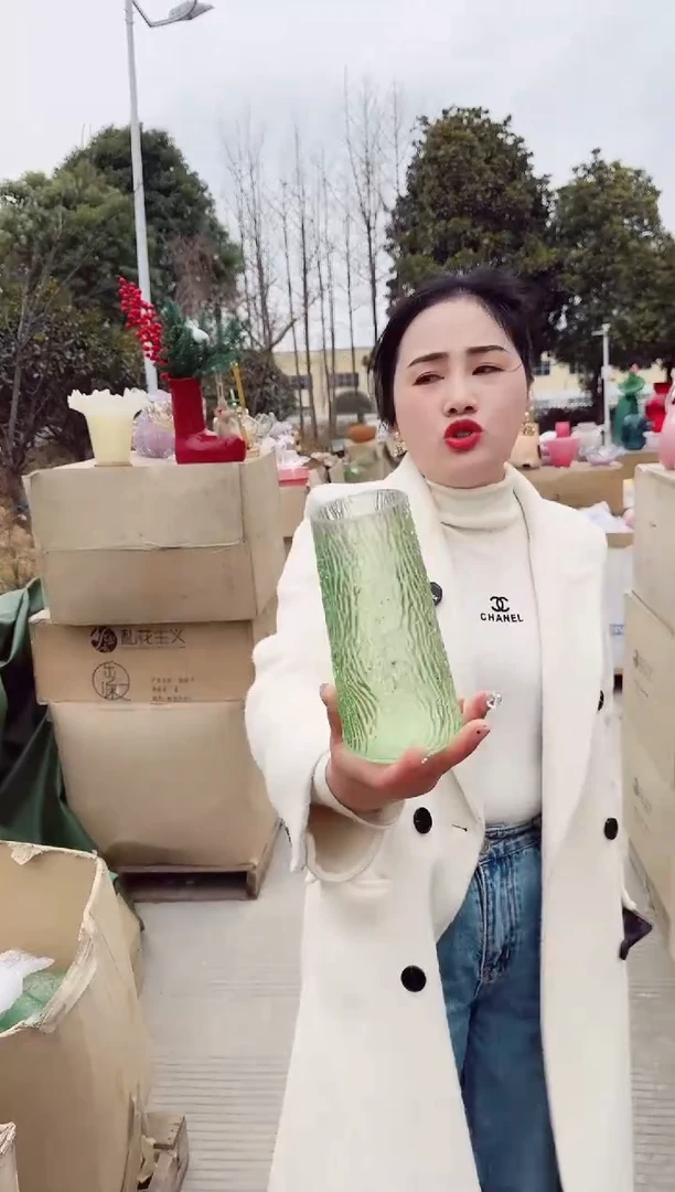 【闪购商品】玻璃安琪微瑕花瓶--5XSE1