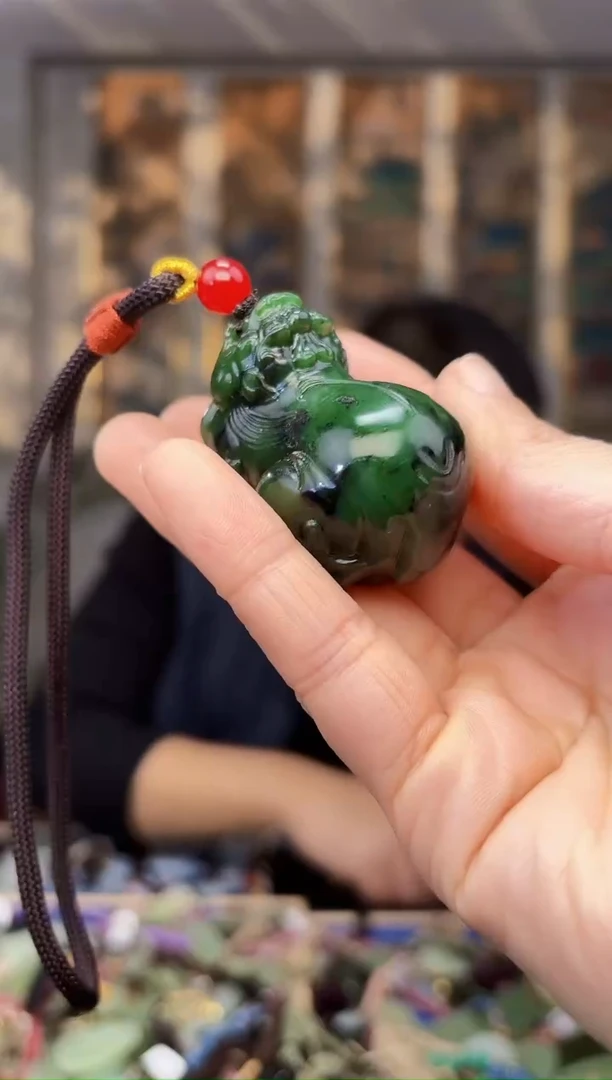 【闪购商品】和田玉颈饰未镶嵌拍一发一