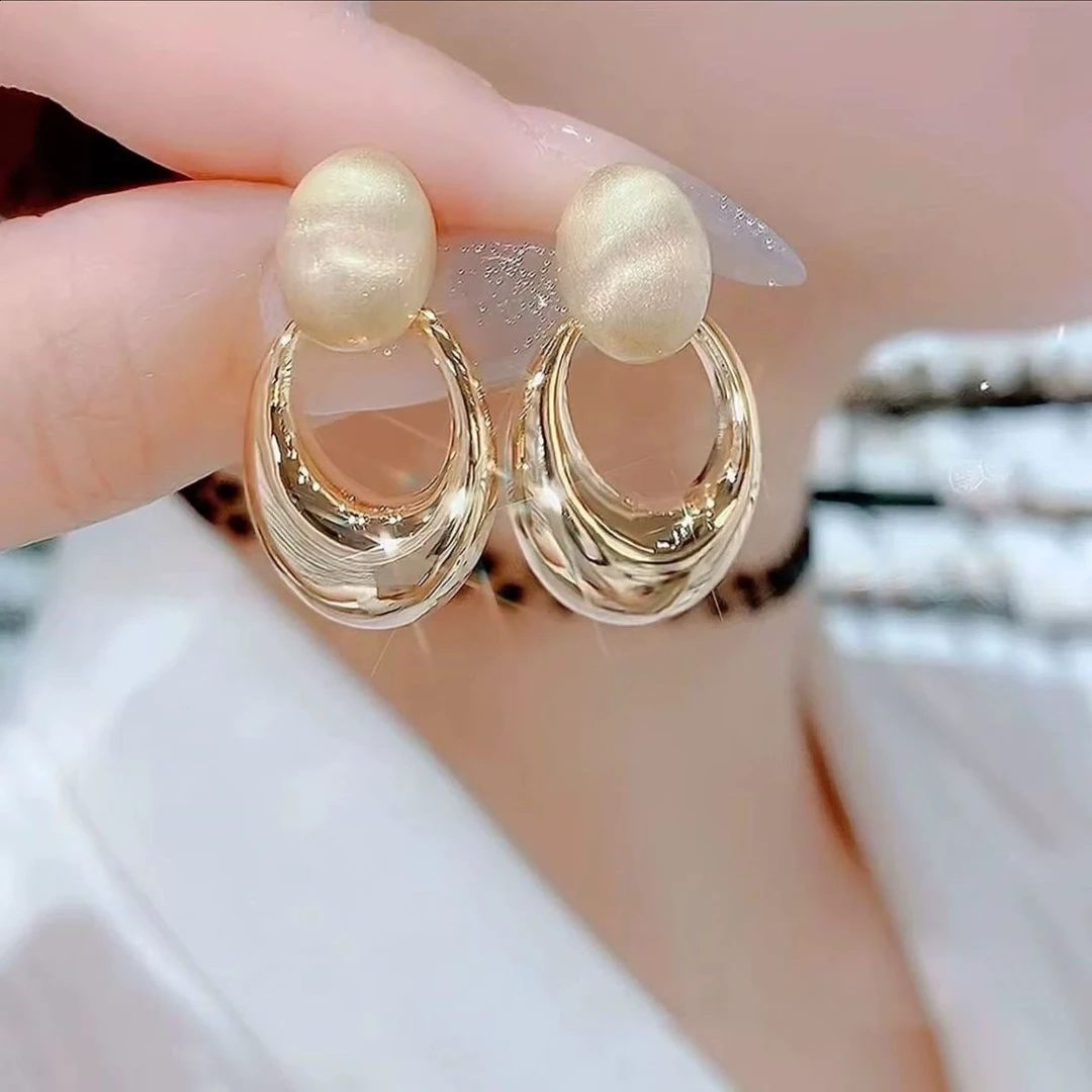 铜合金耳饰 【60号】高级时尚新款法式轻奢几何形圈气质百搭耳饰