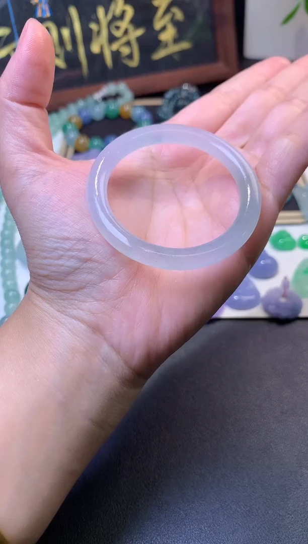 未镶嵌定制翡翠毛货