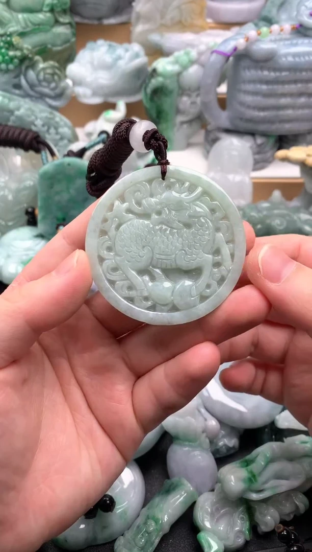吊坠(不含链)未镶嵌翡翠1