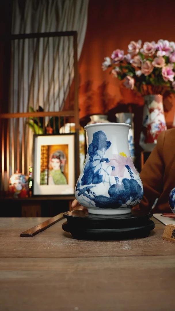 当代景德镇设计师釉下手绘陶瓷花瓶