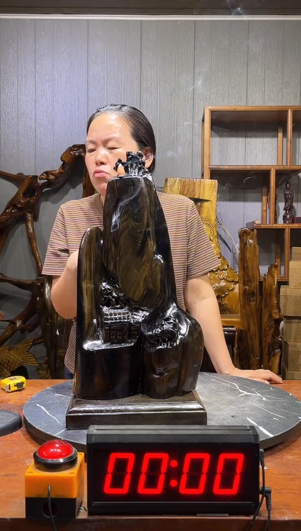 金丝楠用****2倒流香摆件