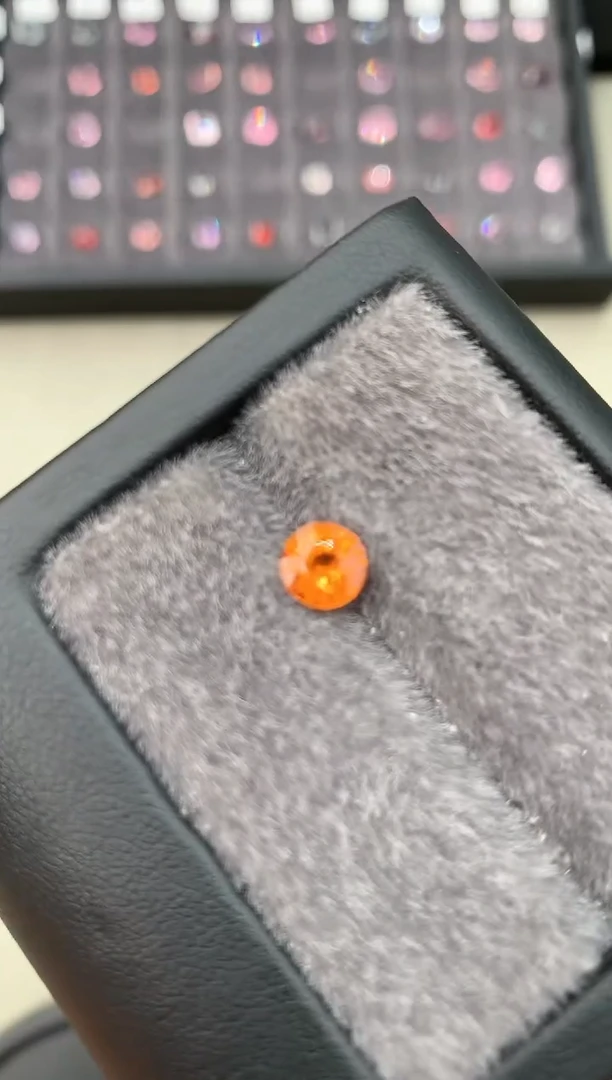 【闪购商品】定制石榴石裸石未镶嵌1.18ct 兰卡芬达