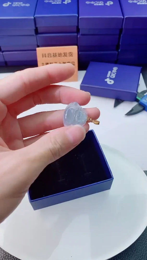翡翠未镶嵌颈饰1111111111