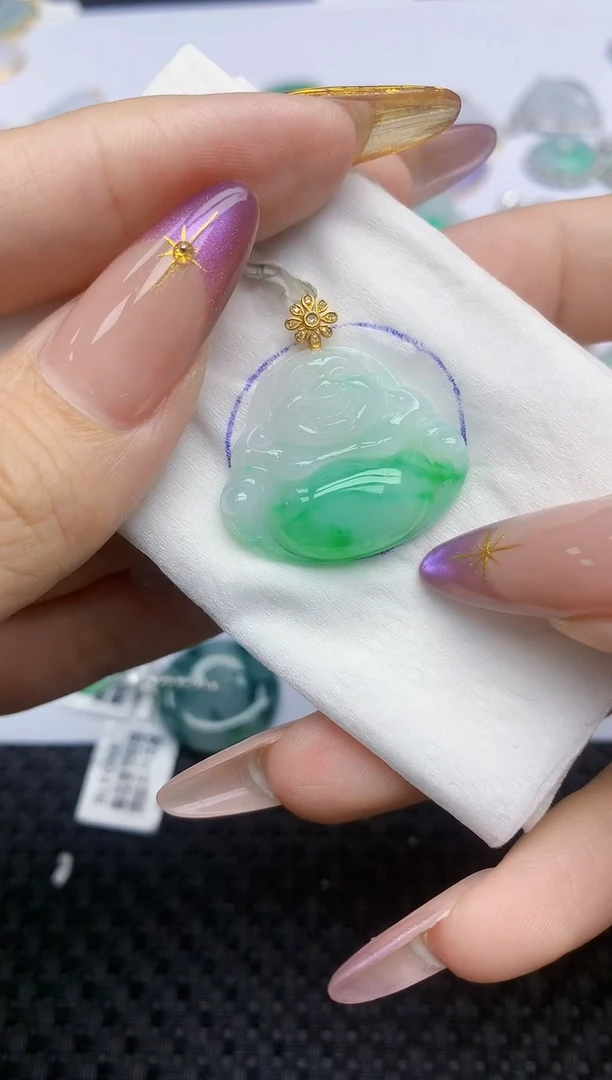 翡翠18K金镶嵌颈饰143   天然翡翠A货  百元以上9米证书费自理