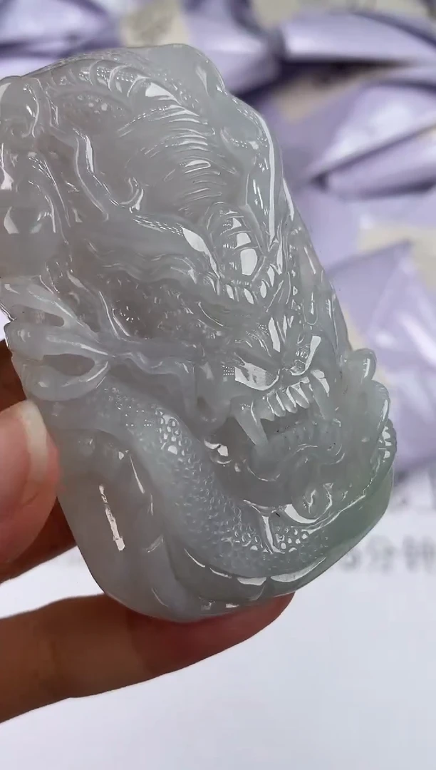 未镶嵌挂件翡翠354101     多人