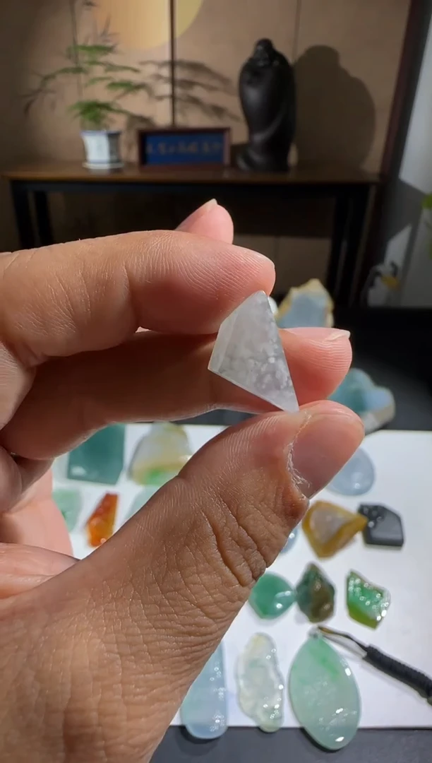 未镶嵌定制翡翠缅甸A货翡翠