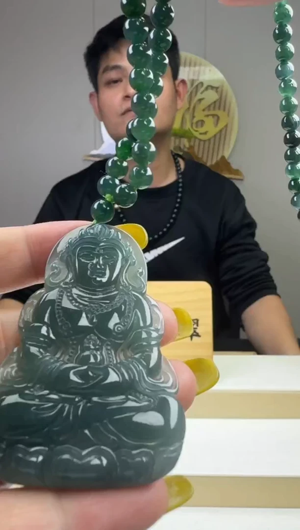 颈饰未镶嵌翡翠天然A货翡翠  多样性随机发其一