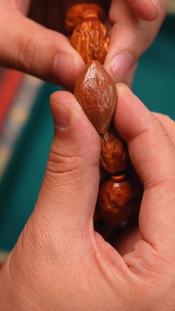 【闪购商品】橄榄核手串/手链大枣加三羊