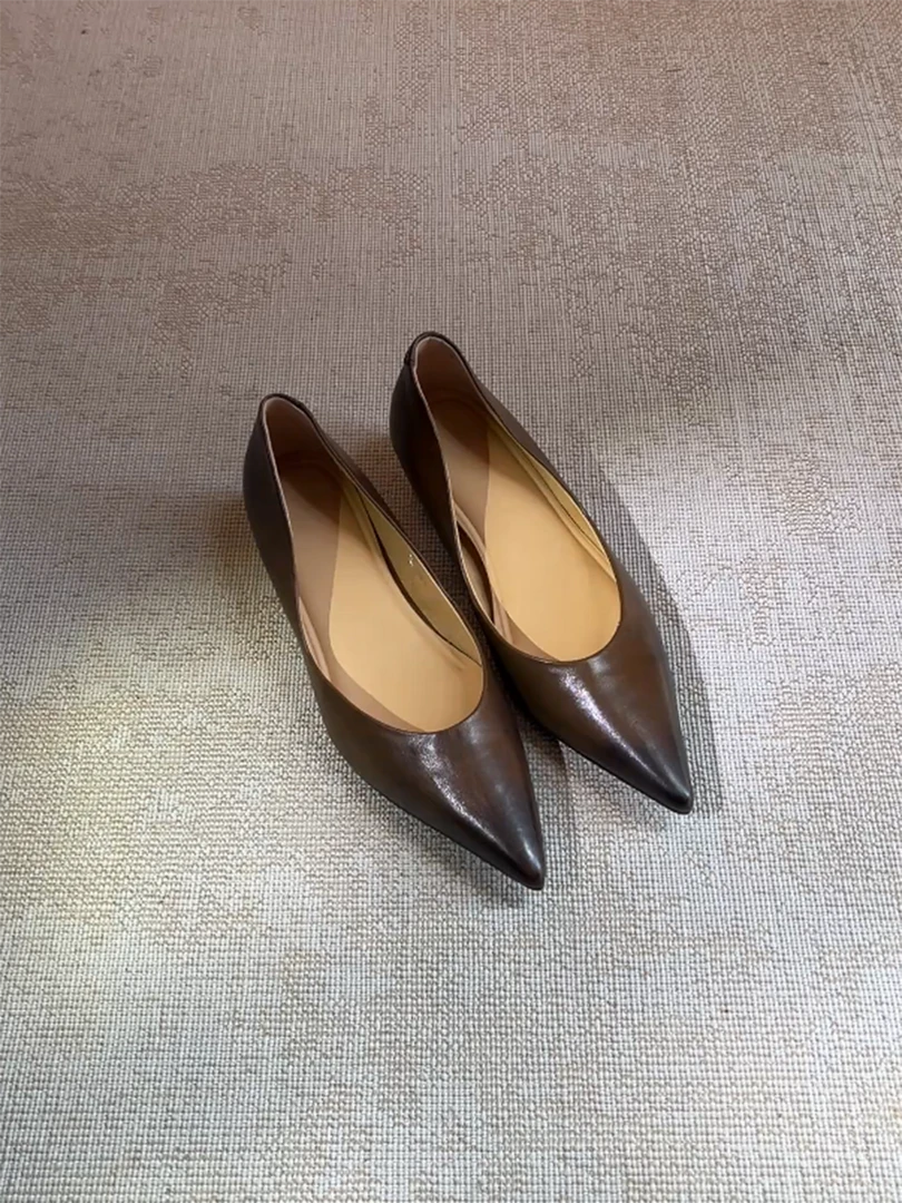 付小兮简约素面气质通勤复古优雅内增高尖头浅口真皮软底单鞋女夏
