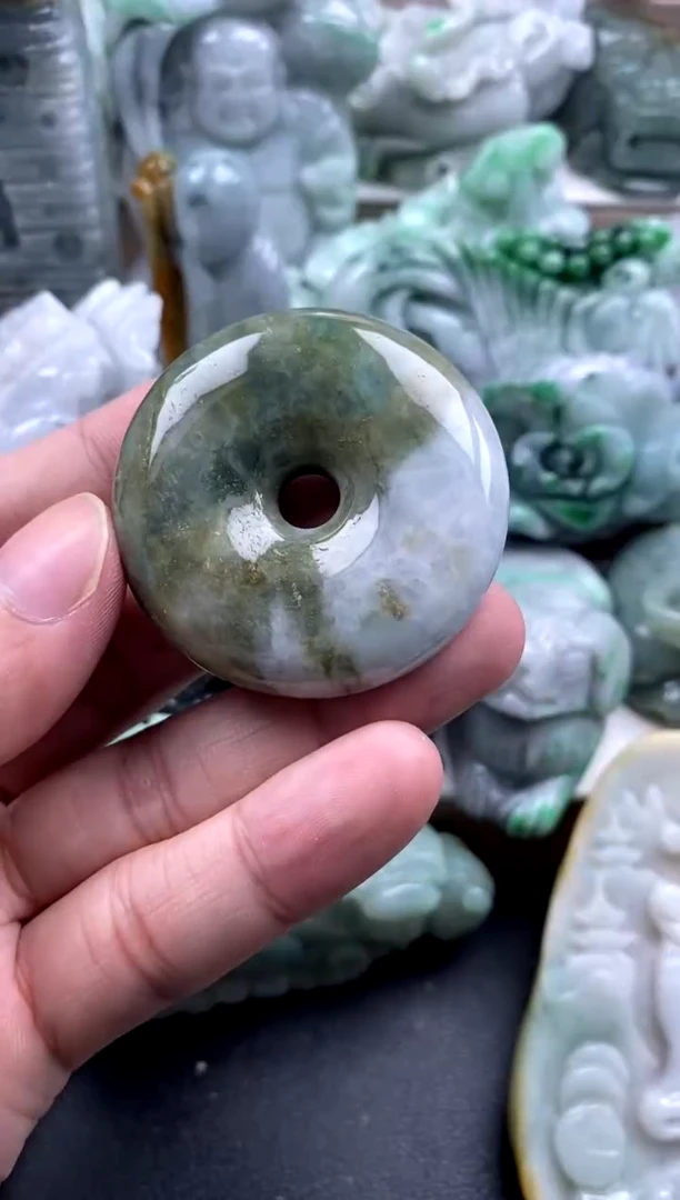 吊坠(不含链)未镶嵌翡翠1