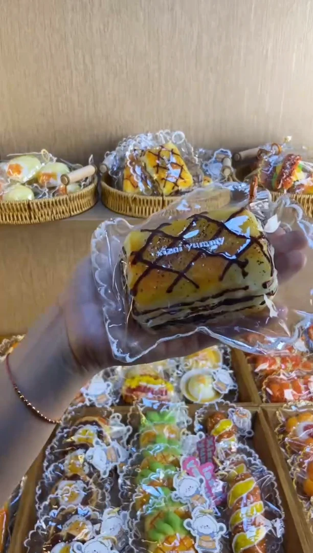 胶制巧克力格子面包（软袋子）