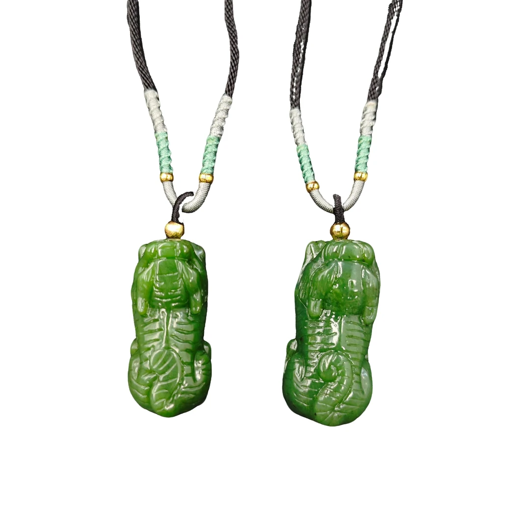 和田玉碧玉貔貅吊坠赠绳礼盒(多样性发其一) A28-193