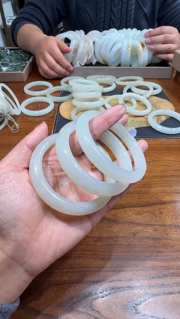 【闪购商品】和田玉207未镶嵌1.12张理恒53-60多样性拍一发一