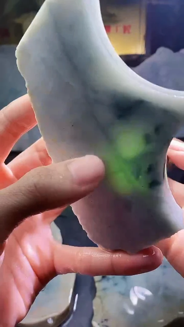 未镶嵌挂件翡翠小雨67