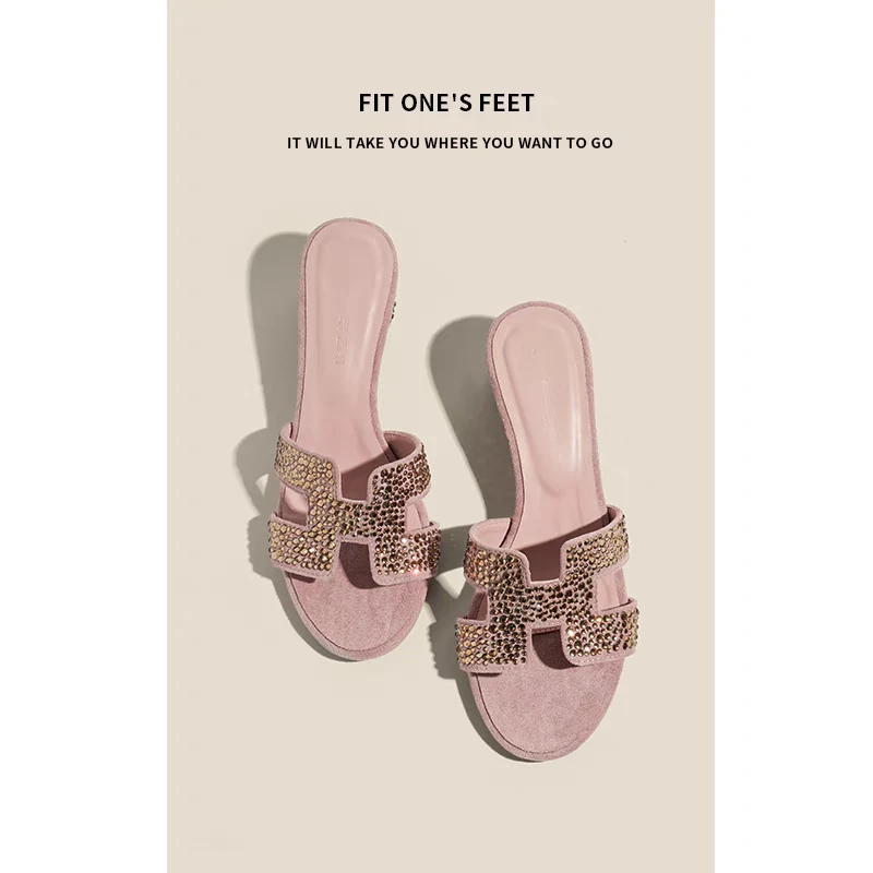 真丝版～大钻满天星2025新款一字h拖鞋女夏中跟凉拖女外穿度假沙滩