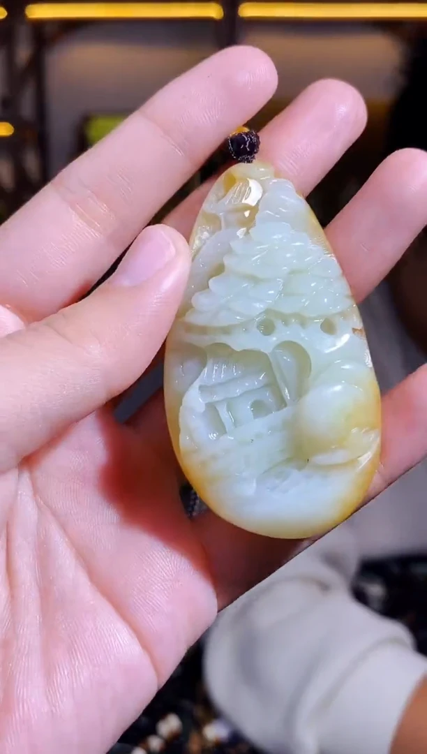 颈饰未镶嵌和田玉1