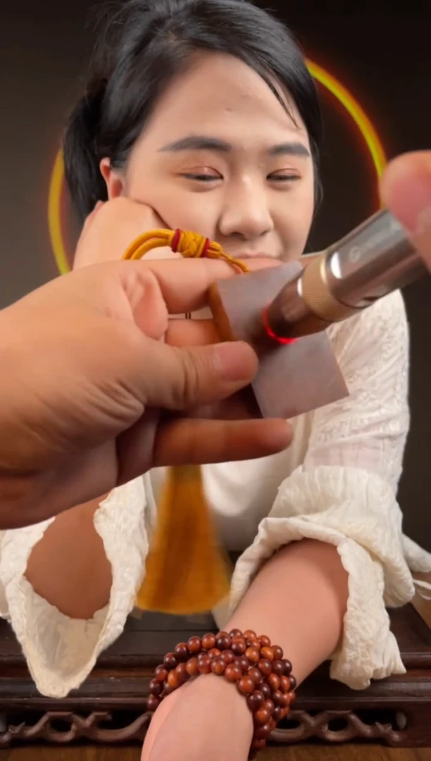 柏木（崖柏）手工摆件,先抢先得! 编号:95