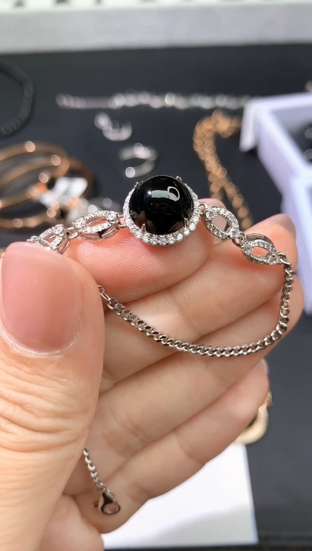 未镶嵌手链翡翠手链