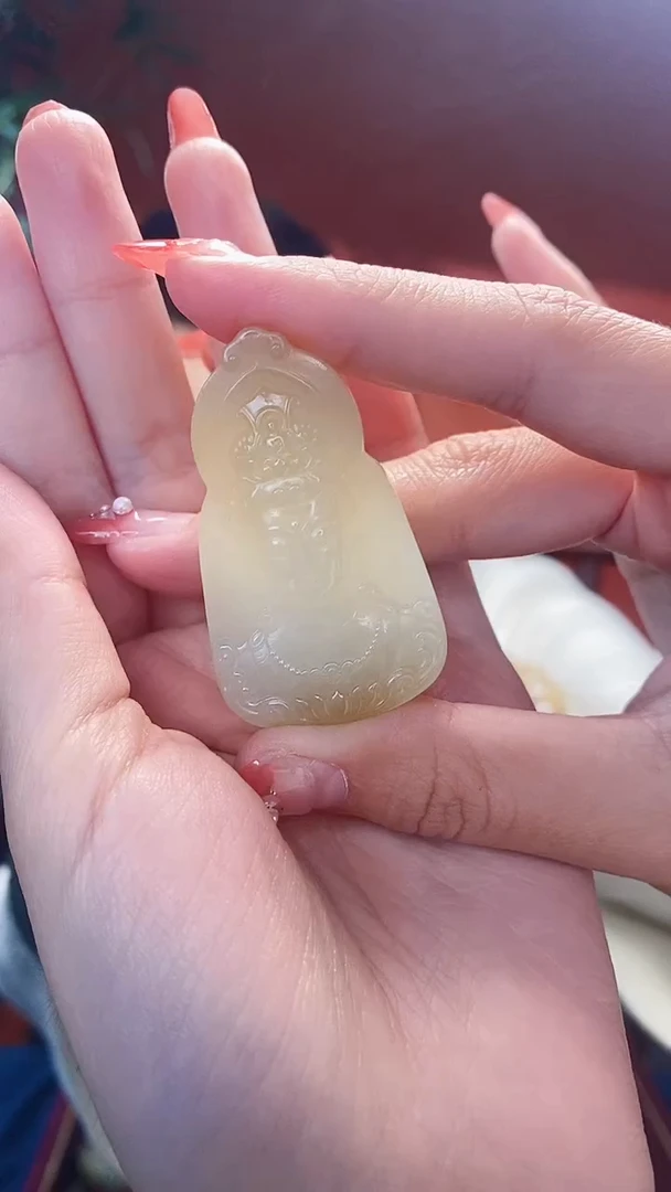 【闪购商品】和田玉挂件未镶嵌观音吊坠约48*28mm