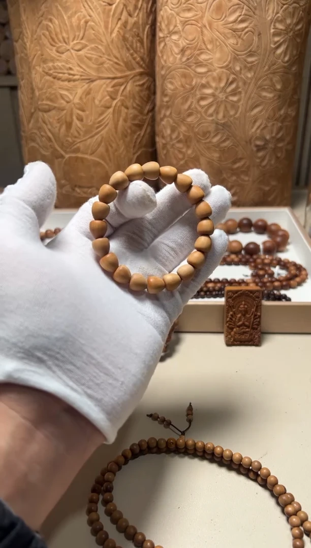 【闪购商品】檀香木手串/手链福利款水滴珠 树结