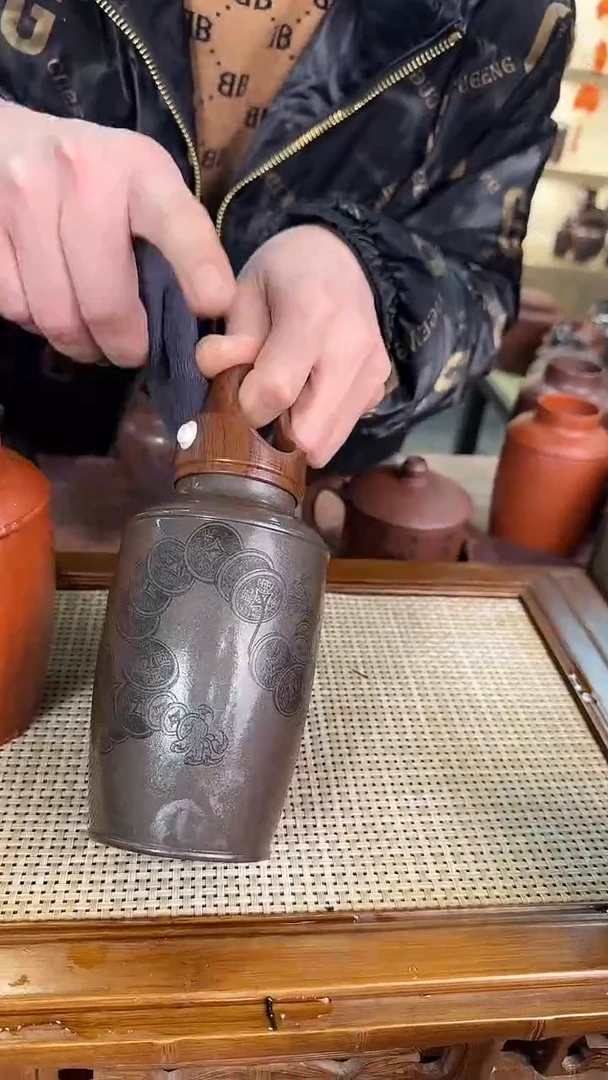 【闪购商品】紫砂茶杯柴烧 腰缠万贯