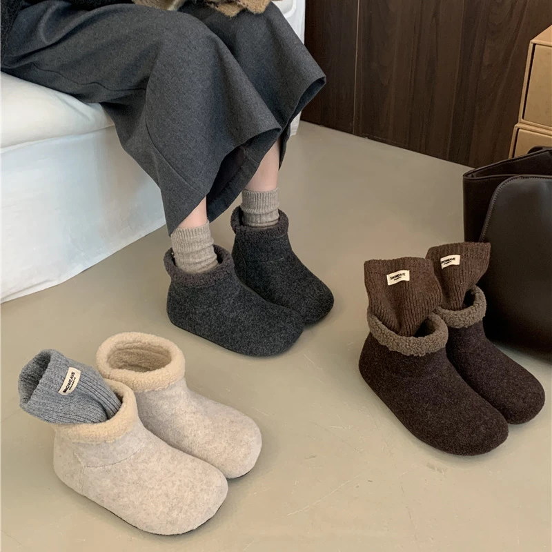韩版平底雪地靴毛呢短靴女2025秋冬新款东北棉鞋百搭加绒保暖棉靴
