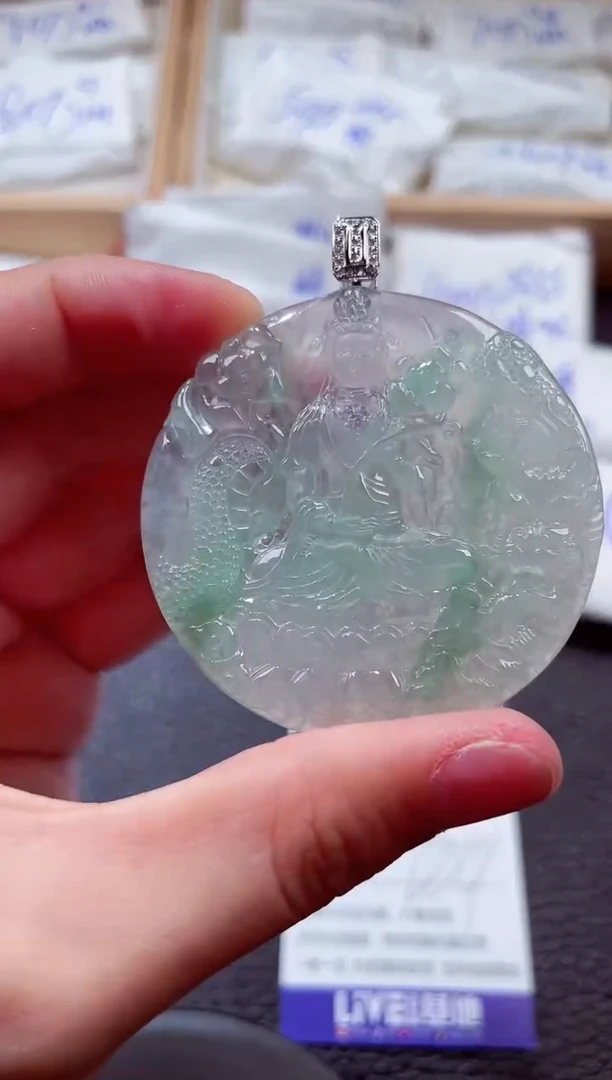 翡翠18K金镶嵌颈饰00001130御龙观音