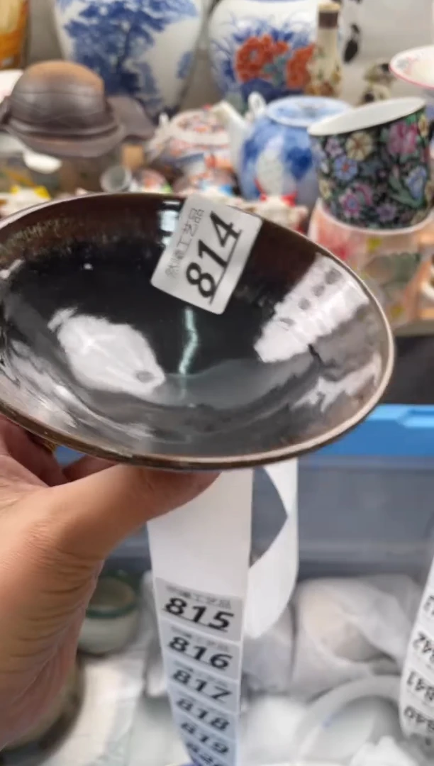 【闪购商品】瓷片814然曦海外工艺品。。。