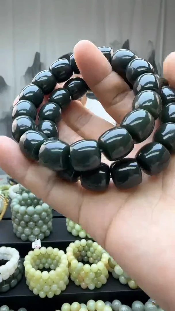 和田玉未镶嵌颈饰多样性发货拍一发一卡14直切深蓝